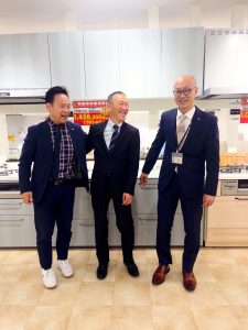 吹田本店の店内写真