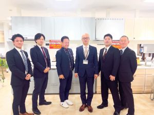ヴィレッジ茨木高槻ショールームの店内写真