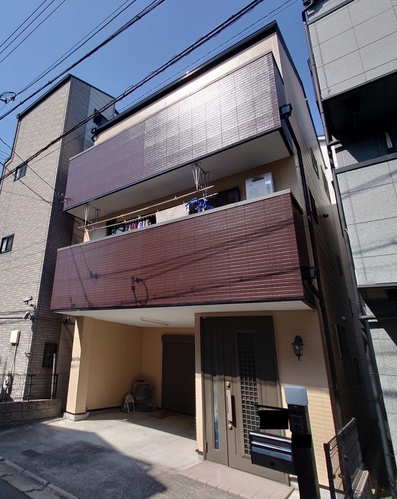 【摂津市】自分の家じゃないみたい！外壁塗装・屋根重ね葺き工事 (カバ－工法)/アイジ－工業