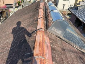 雨漏りを早く治したい！ ｱｲｼﾞｰ工業　ｽｰﾊﾟｰｶﾞﾙﾃｸﾄ　屋根カバー工法