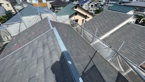 【吹田市】 点検で「反り」を発見！屋根重ね葺き・外壁塗装工事