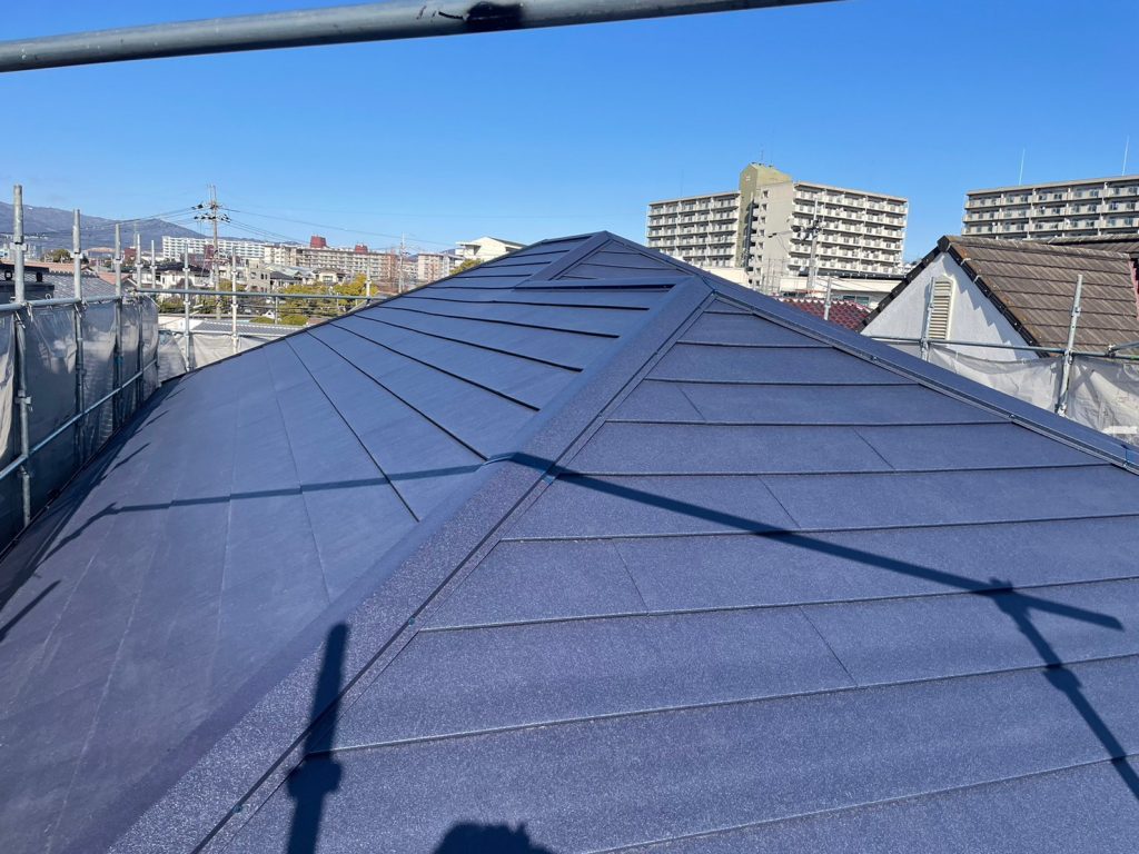 【茨木市】外壁・屋根カバー工法/アイジ―工業 スーパーガルテクト