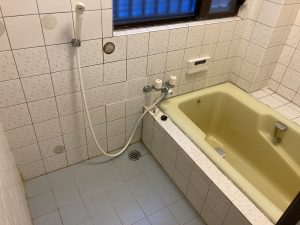 【吹田市】規格サイズが入らなくてもリフォーム可能な在来浴室リフォームをご紹介！