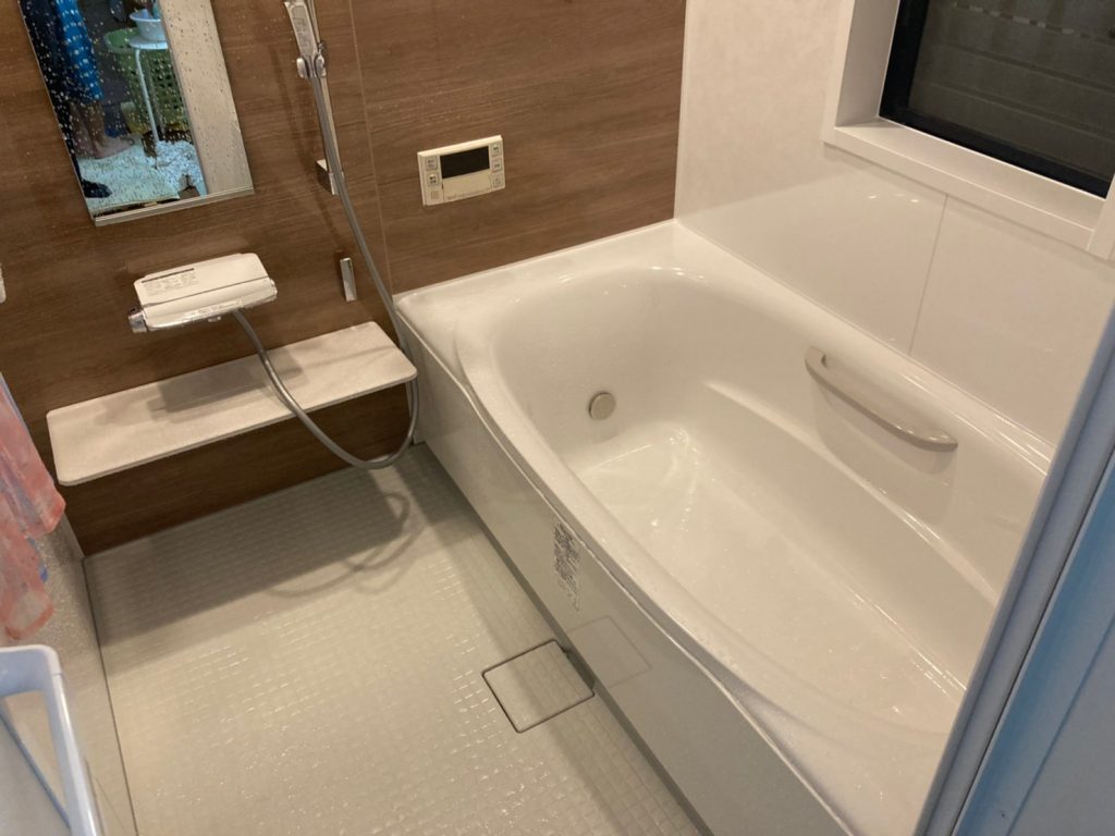 【豊中市】掃除が楽に♪浴室リフォーム / LIXIL リデア