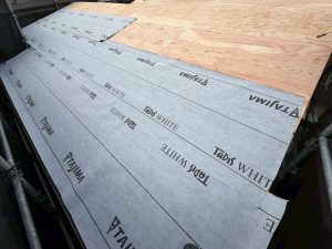 【吹田市】モニエル瓦からスーパーガルテクトへ葺き替え工事｜軽量・高耐久の屋根リフォーム