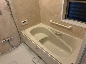 【茨木市】LIXIL「リデア」4面同色プランで上質な浴室へ｜洗面台・脱衣室もトータルリフォーム